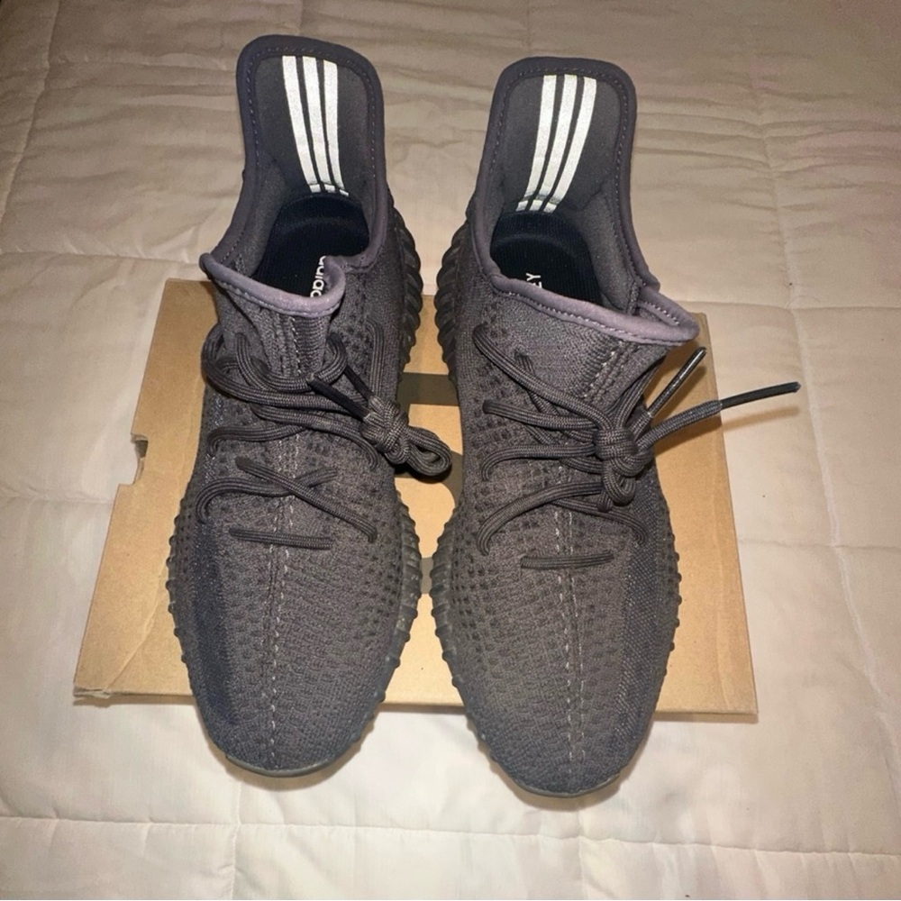 Yeezy Boost V2. Men’s size 11. Cinder non-reflective. Excellent condition.